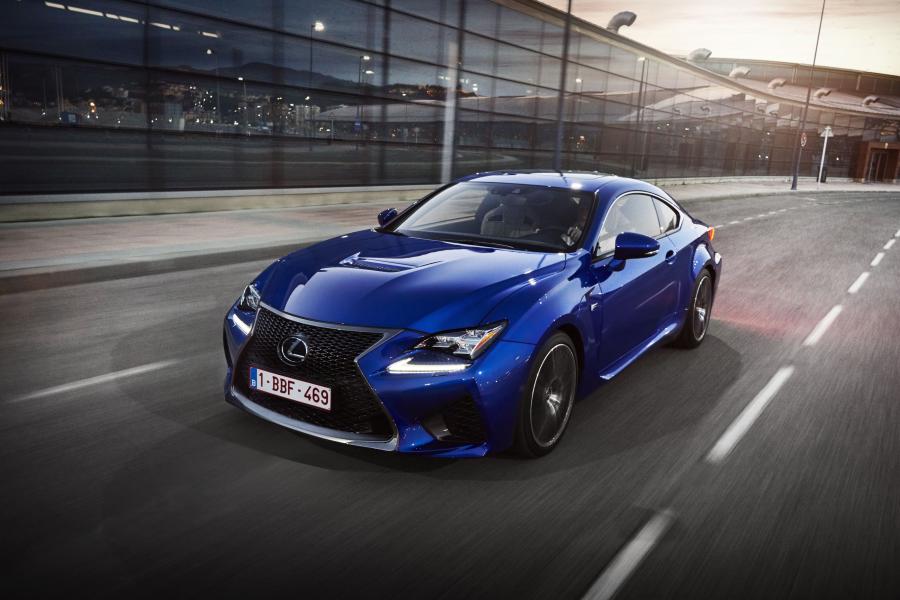  Lexus RC F 2014 года  (EU) (фото 15 из 28)